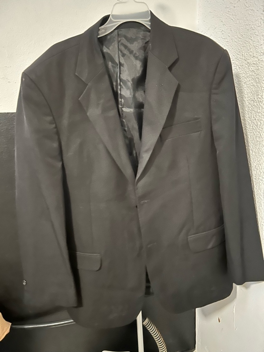 Men's Black Single-Breasted Blazer - Versatile Tailored Sport Coat
